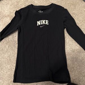 nike long sleeve